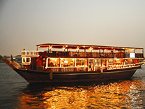 dhow dinner cruise