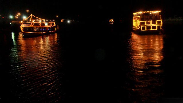 Dhow Cruise - Dubai Creek 